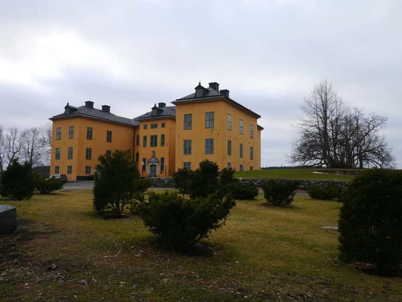1-day 7h Royal Palace and Castle Tour from Stockholm - Sigtuna gives the schedule a human scale
