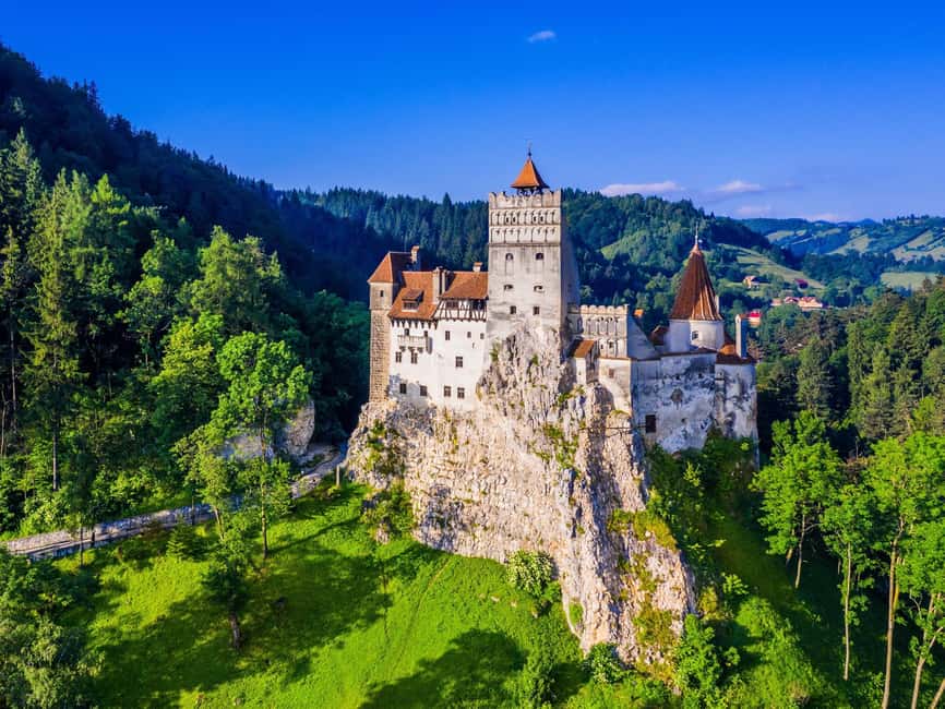 1-Day Minivan Tour 3 Castles: Peles, Wednesday & Dracula’s - Meeting your minivan in central Bucharest
