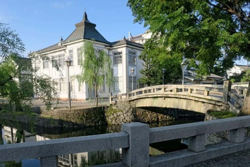 1-Day Tour from Okayama: Kurashiki, Gardens & Okayama Castle - Who should book this full-day outing?