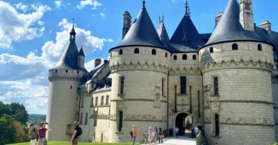 2-day Private Top 6 Loire Valley Castles from Paris Mercedes