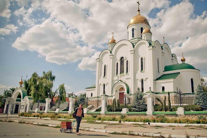 2 Excursions in One Day-Milestii Mici Winery, Tiraspol City and Bender Fortress - Milestii Mici and Its Underground Wine City
