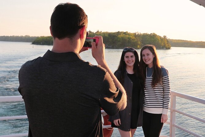 3-Hour 1000 Islands Cruise from Gananoque with views of Boldt Castle - The 1000 Islands Tower and the view from below