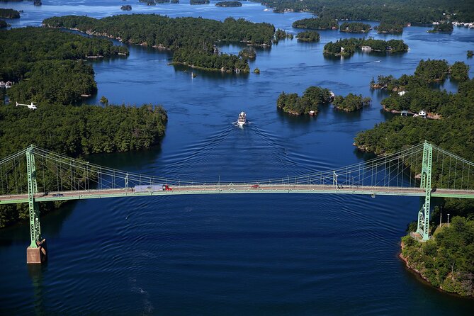 3-Hour 1000 Islands Cruise from Gananoque with views of Boldt Castle - Zavikon Island and the world’s tiny border crossing