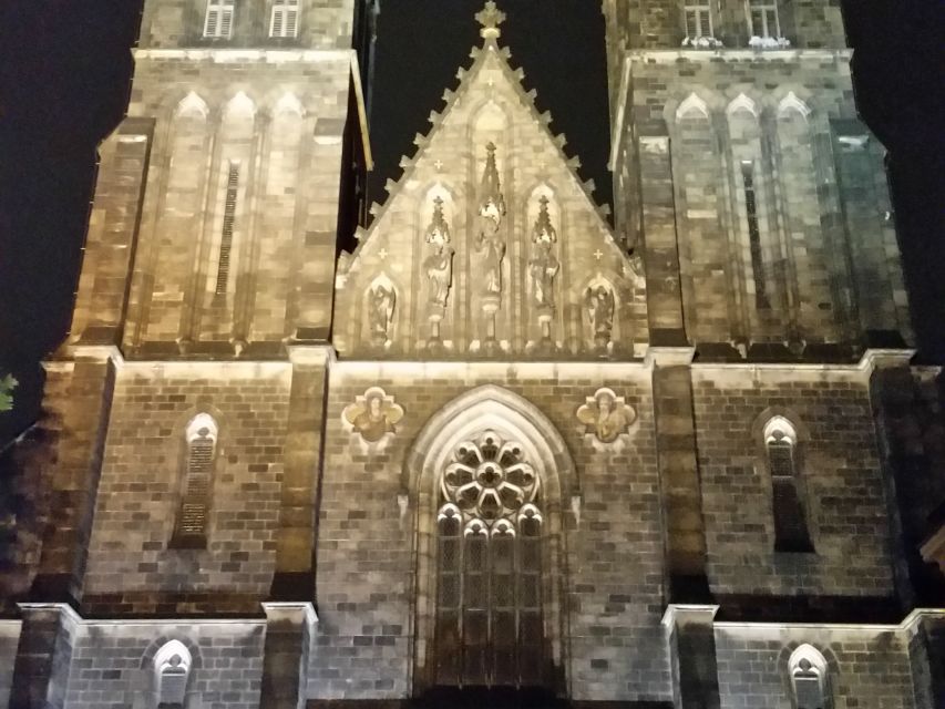 3-Hour Prague Castle & Interiors Tour - Golden Lane and Its Small-Scale Charm
