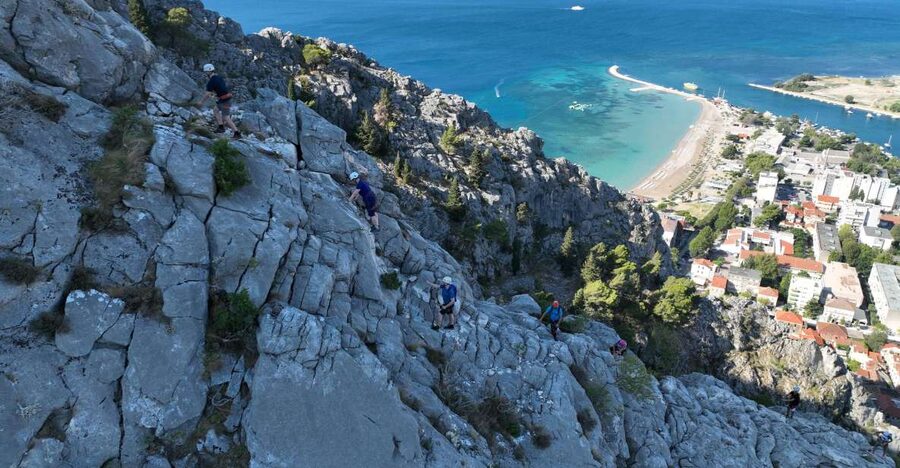 3-Hour Via-Ferrata Adventure in Fortica Fortress - Using the safety cable on the ridge
