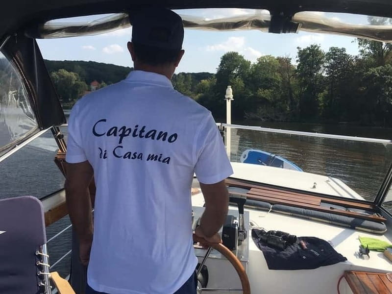 4h Harbor and Castle Sightseeing Cruise, our most booked! - Setting out from Glienicke Bridge