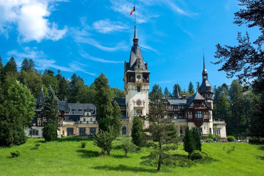 A day at the castles - Transylvania full day private tour - Peleș Castle and Romania’s royal chapter