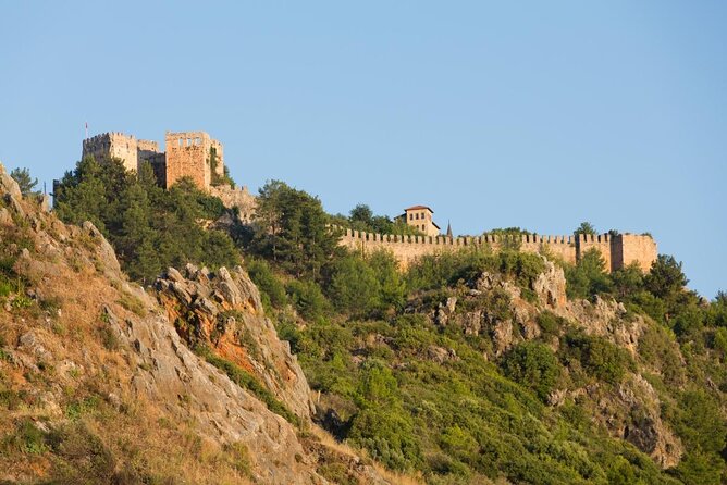 Alanya City Tour with Cable Car, Castle and Panorama View - Riding the Cable Car from Cleopatra Beach