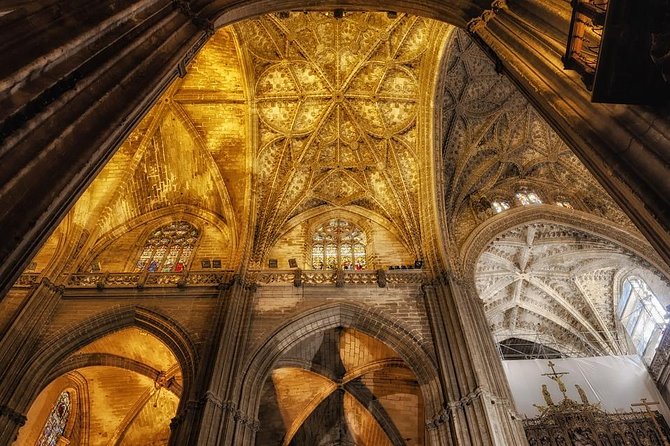 Alcazar and Cathedral of Seville Tour with Skip the Line Tickets - The Royal Alcazar: palaces, courtyards, and garden time