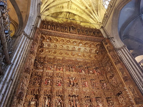 Alcazar and Cathedral of Seville Tour with Skip the Line Tickets - Practical details that matter