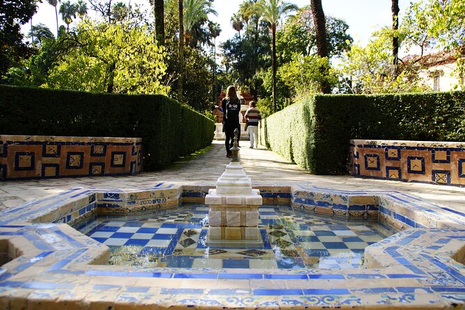 Alcazar & Cathedral of Seville Exclusive Group, max. 9 travelers - The Alcazar gardens in the final fifteen minutes