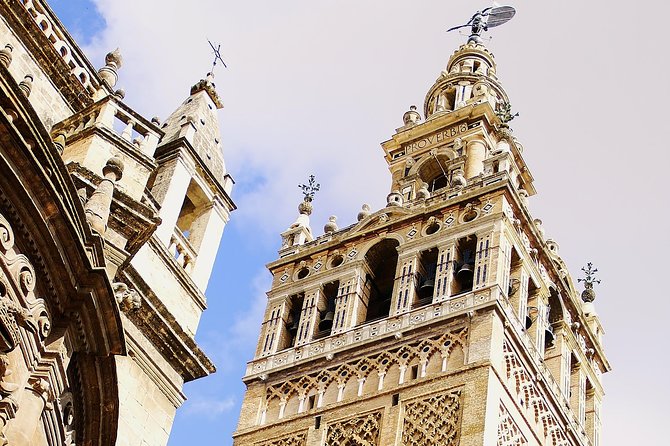 Alcazar & Cathedral of Seville Exclusive Group, max. 9 travelers - Inside Seville Cathedral, one hour and fifteen minutes
