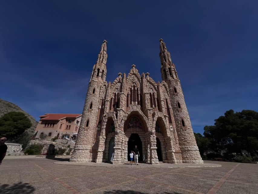 Alicante:Beatiful Castle of Mola+tasting of local wine - What the castle visit feels like