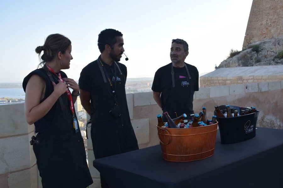 Alicante: Craft Beer Tasting at Santa Barbara Castle - Beer tasting above Alicante’s rooftops
