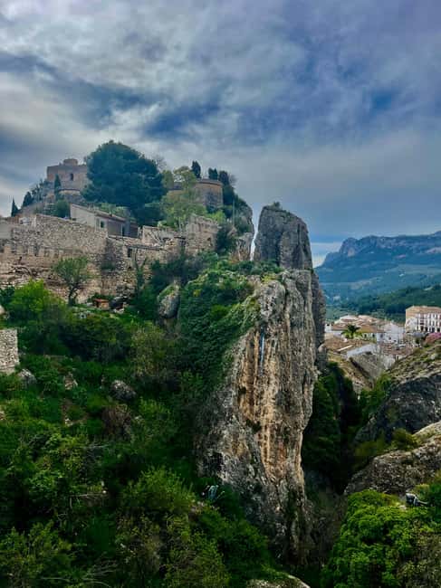 Alicante: Guadalest Castle and Chocolate Factory - The guide makes the biggest difference