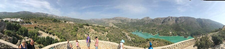 Alicante, Santa Pola, Benidorm: Castle & Village Guadalest - The castle view over Lake Guadalest