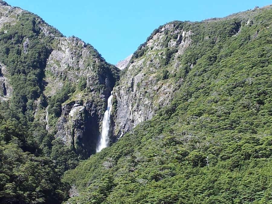 Arthur's Pass: TranzAlpine Train and Castle Hill Day Tour - Weather, clothing, and who should book