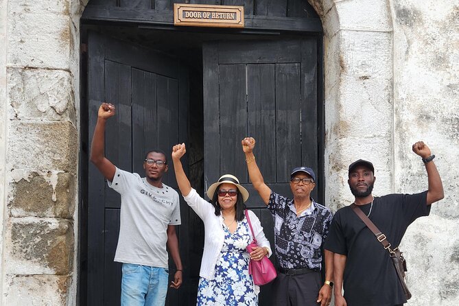 Assin Manso Slave River, Cape Coast & Elmina Castle History Tour - Who will get the most from this experience