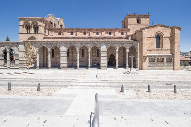 Avila with Walls and Segovia with Alcazar from Madrid - The Alcázar brings royal drama to Segovia