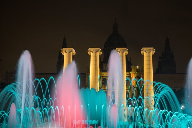 Barcelona Best Views: Old Town and Montjuic Castle Private Tour - Starting at Palau Moja on La Rambla