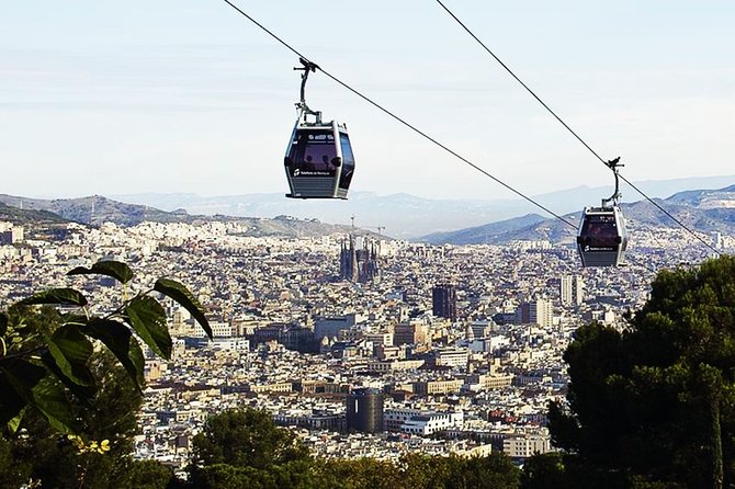 Barcelona Best Views: Old Town, Cable Car and Montjuic Castle - Why this tour works as a Barcelona overview