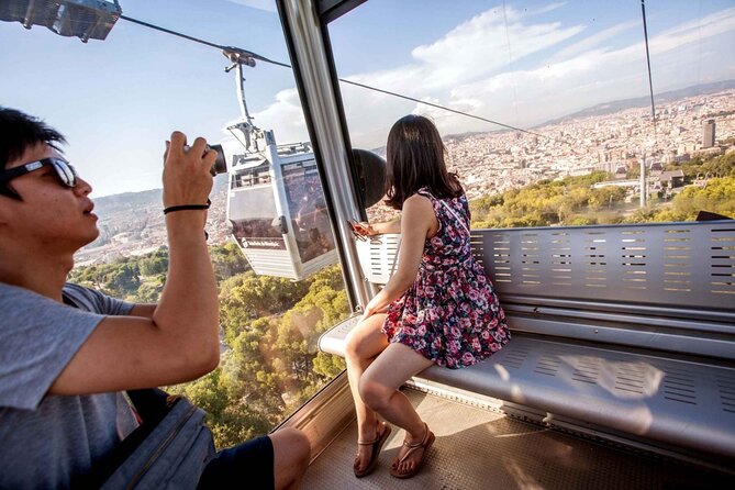 Barcelona City Walk with Montjuïc Castle & Cable Car Guided Tour - Starting in Barcelona’s medieval core