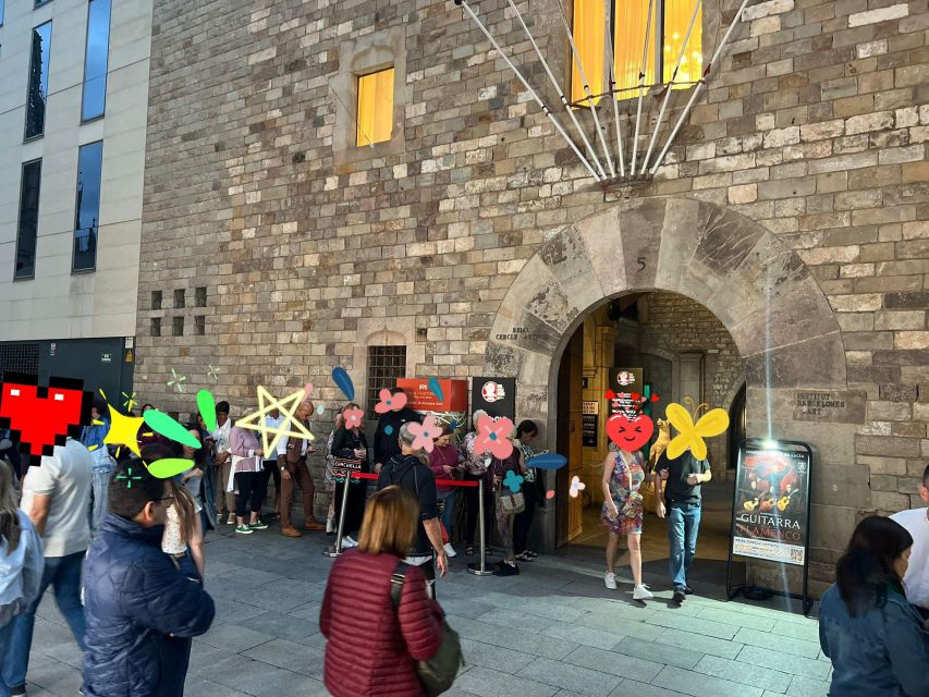 Barcelona: Guitar Trio & Flamenco Dance @Pignatelli Castle - Seating, timing, and the best way to arrive