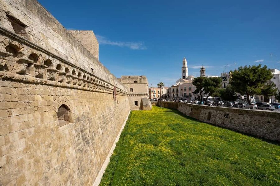 Bari: Norman-Swabian Castle Entry Ticket - The entrance portal and Frederick II’s mark