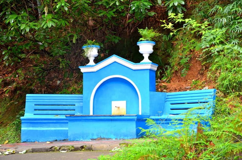 Batumi: Botanical Garden, Petra Fortress and Miniatures Park - Petra Fortress and its Black Sea position