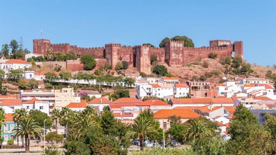 Benagil & Silves Castle Seightseing Tour from Albufeira - Starting with Salgados Lake and the coastal lookout