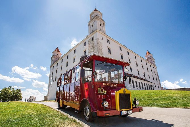 Big Castle Tour in Bratislava by Presporacik Sightseeing Vehicle - What this Bratislava castle ride actually does