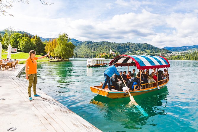 Bled Lake with island and castle - small group - day trip from Ljubljana - What the guides add to the visit