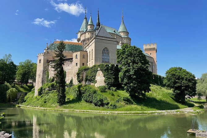Bojnice Chateau and Cicmany Village Private Trip - A private guide adds more than directions