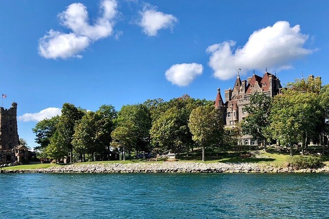 Boldt Castle and 2 Nation Tour - Leaving Clayton and entering the island maze