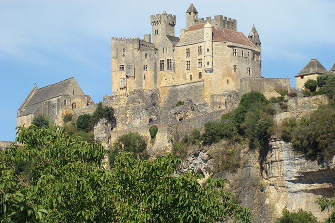 Bordeaux to Dordogne - Private Tour: Fortified Castles and Medieval Villages - The Long Ride Into the Périgord Noir