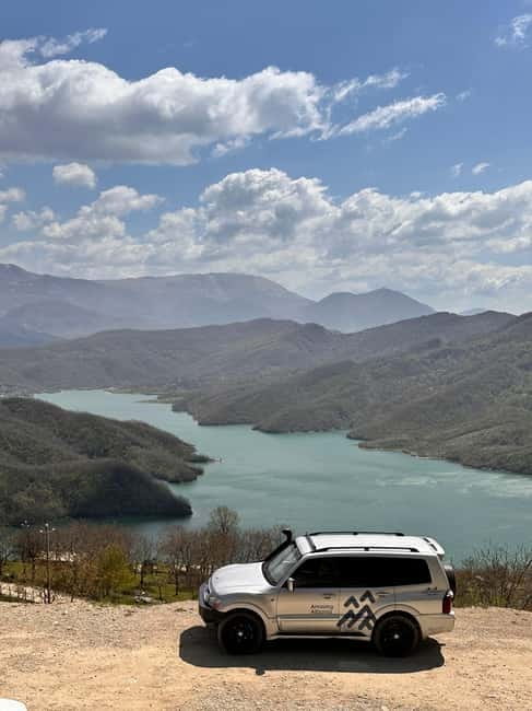 Bovilla Lake & Kruja Castle, Gamti Mnt Optn Hike by 4x4 SUV - The Mount Gamti walk takes about 40 minutes