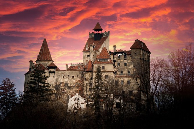 Bran Castle - Dracula's Castle after hours - Meeting in Brasov’s Council Square