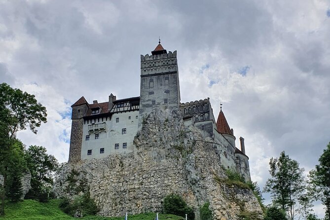 Bran Castle & Peles Castle - Premium Private Tour - Nicolas makes the long day easier