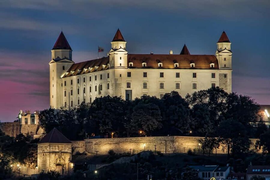 Bratislava: Castles & Panoramic Views of Slovakia - Key points at a glance