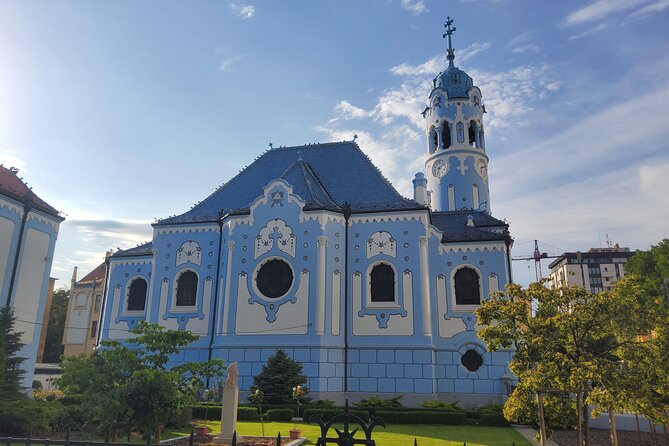 Bratislava City and Castle Private Tour with Minivan - Why this private Bratislava tour works