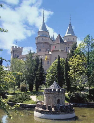 Bratislava (DayTrip): Bojnice Castle, Čičmany, Aphrodite Spa