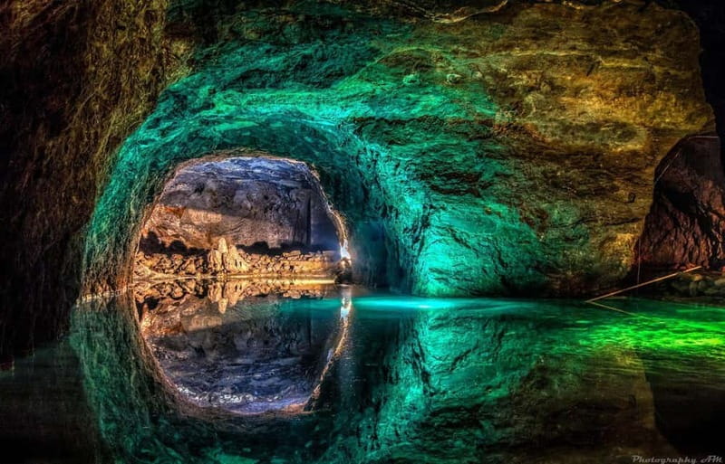 Bratislava: DayTrip: Castles around Vienna +underground lake - What is included, and what will cost extra