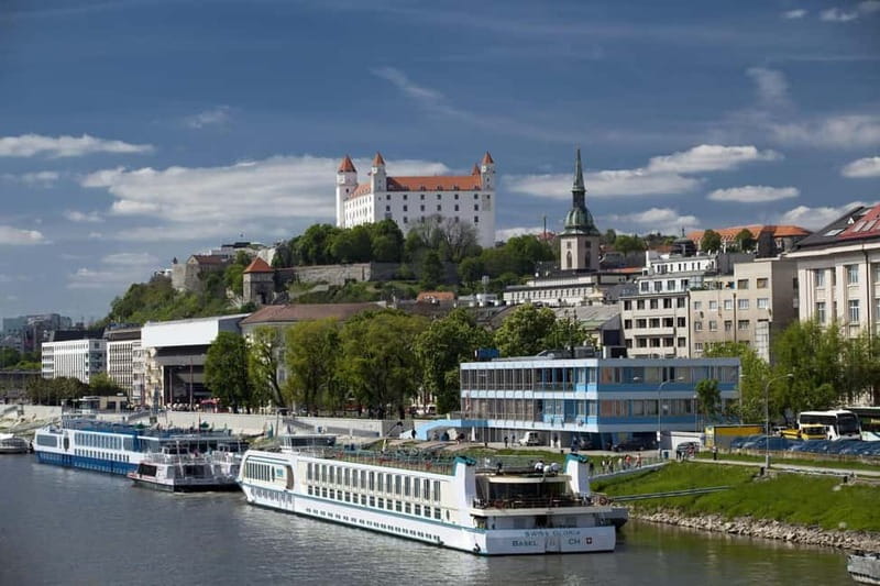 Bratislava: Guided Walking Tour with Castle Entry Ticket - Great Moravia, royal coronations, and modern Slovakia