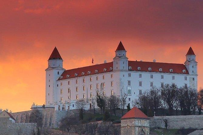 Bratislava walk tour with bonuses and castle 3€ + Tip, kids free - Hviezdoslavovo Square and Slovakia’s older stories