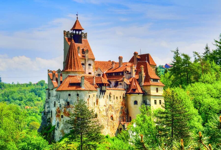 Bucharest: Peles Castle, Bran Castle & Brașov Day Tour - Key points to know before you book