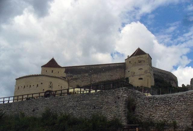 Bucharest: Peles Castle, Dracula's Castle and Brasov Tour - Key points to know before booking