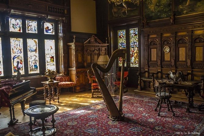 Bucharest Private Tour to Peles Castle & Biggest Salt Mine in Eu - Peles Castle in Sinaia: Romania’s Royal Showpiece