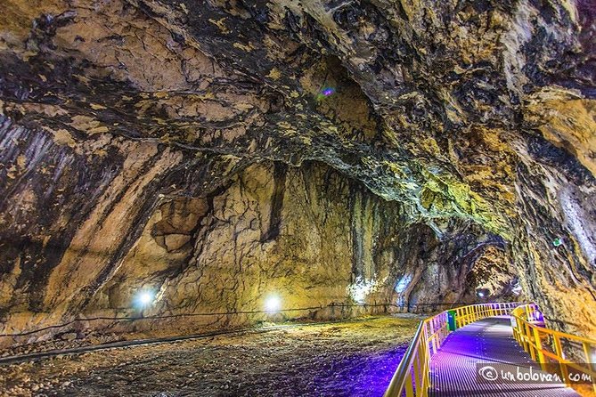 Bucharest Private Tour to Peles Castle & Biggest Salt Mine in Eu - Slanic’s Unirea Salt Mine: A Cool Change of Scene
