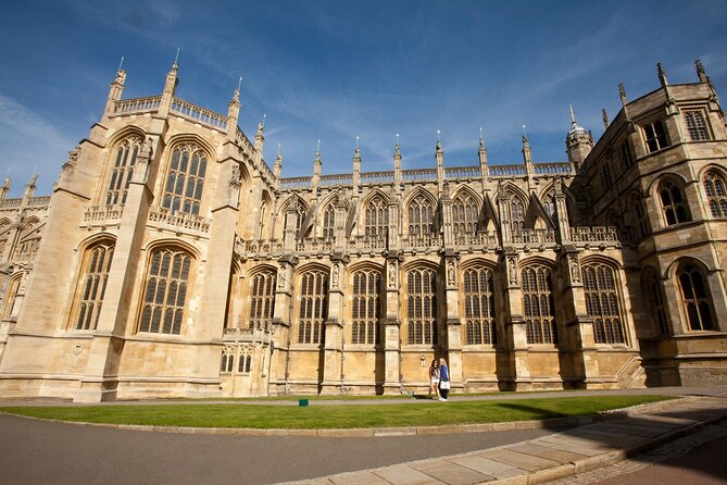 Buckingham Palace and Windsor Castle Escorted Tour from London - Is the $172.25 price fair?