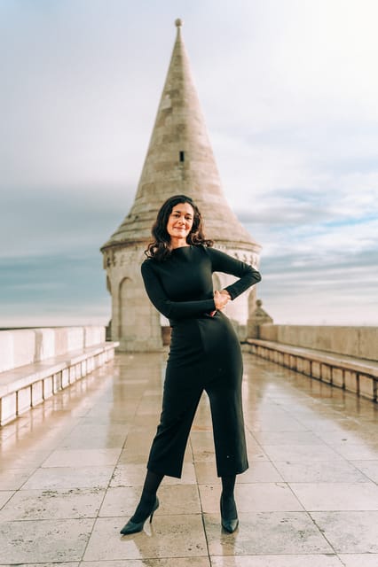 Buda Castle: Private photoshoot with a local guide - What you receive after the session